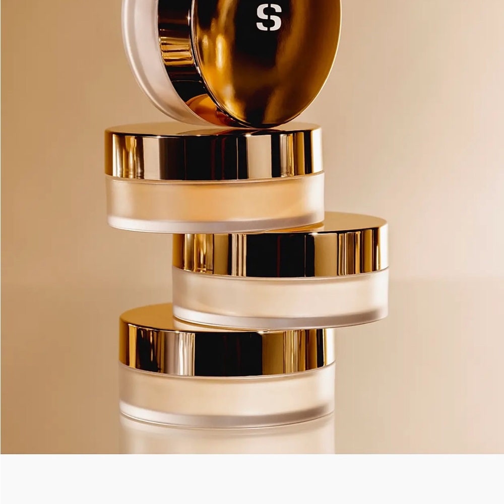 Sisley-Paris Translucent Powder - Picture 5 of 6